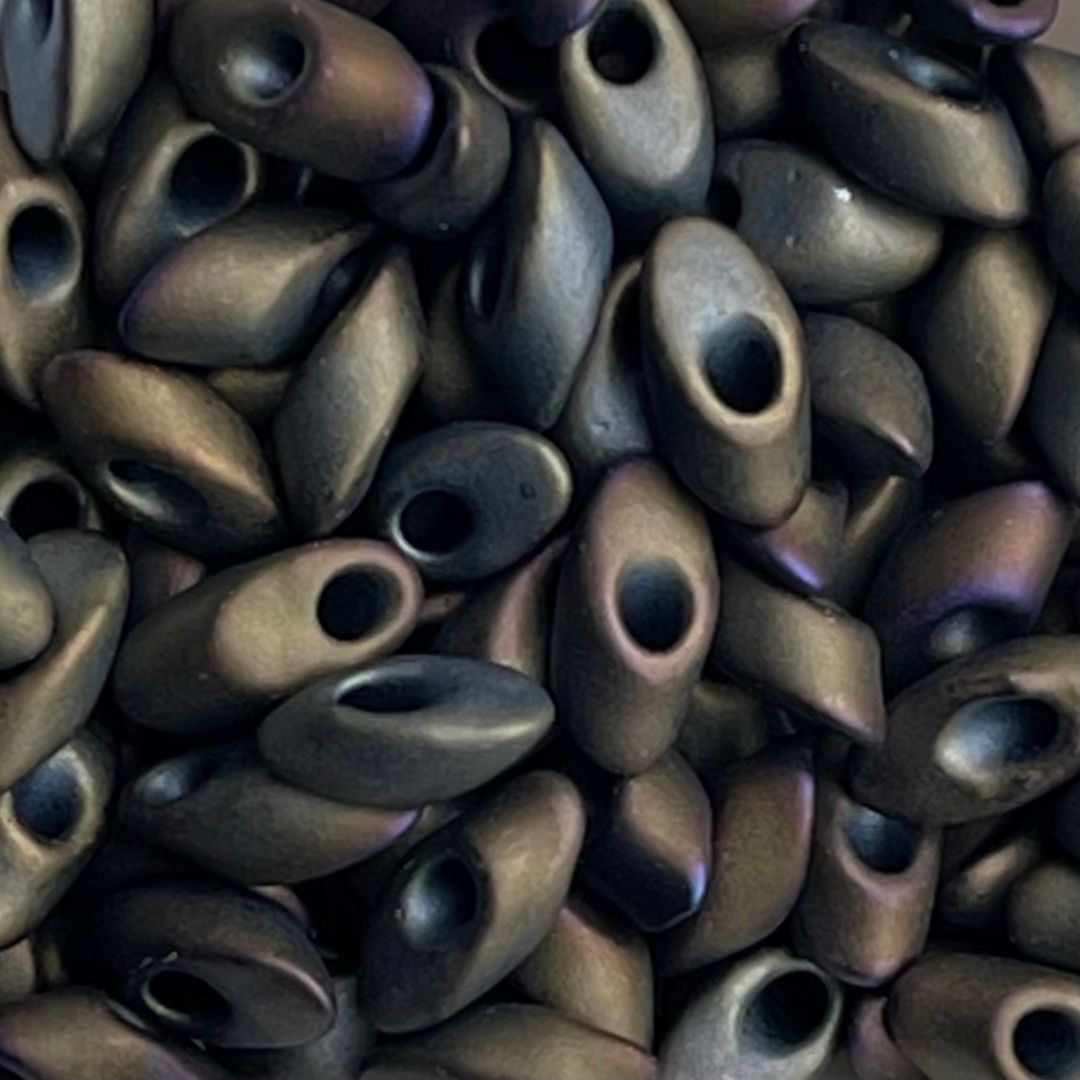 Long Magatama Matte Metallic Olive Iris - Image 1