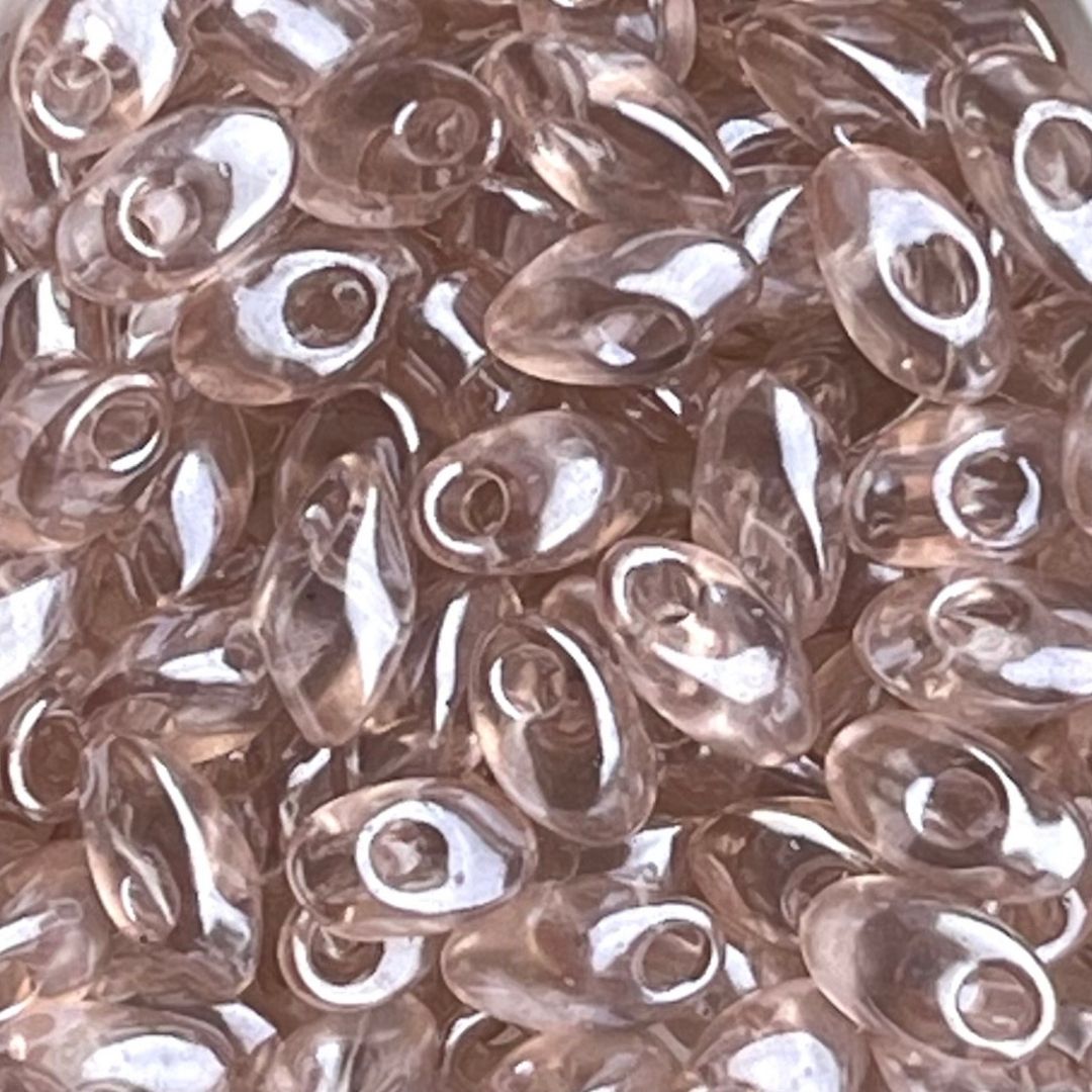 Long Magatama Lt Tan Transparent - Image 1