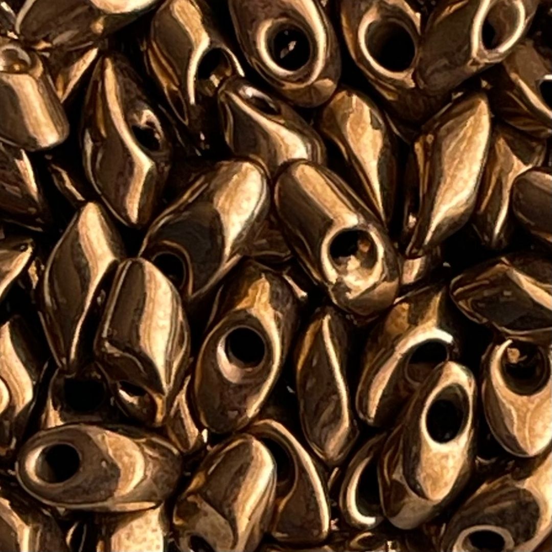 Long Magatama Metallic Dk Bronze - Image 1