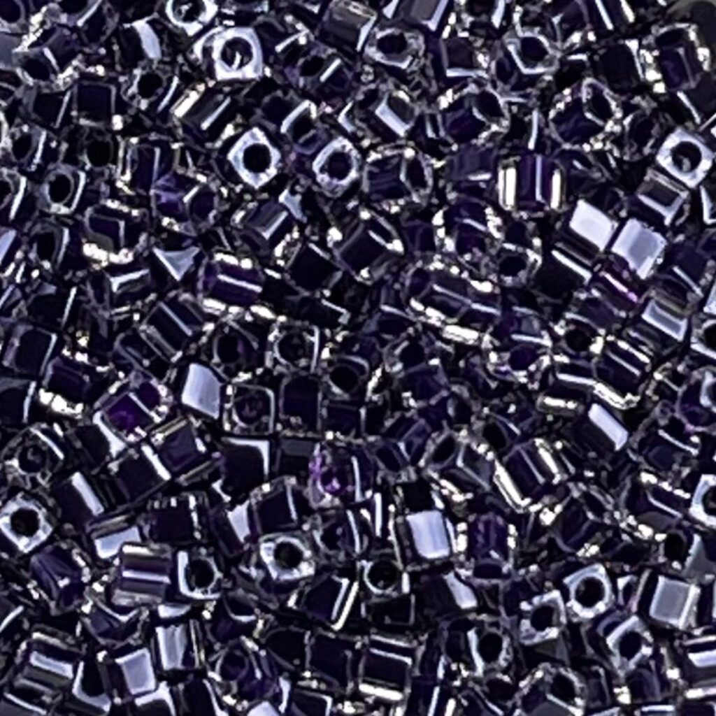 Square Lined Grape