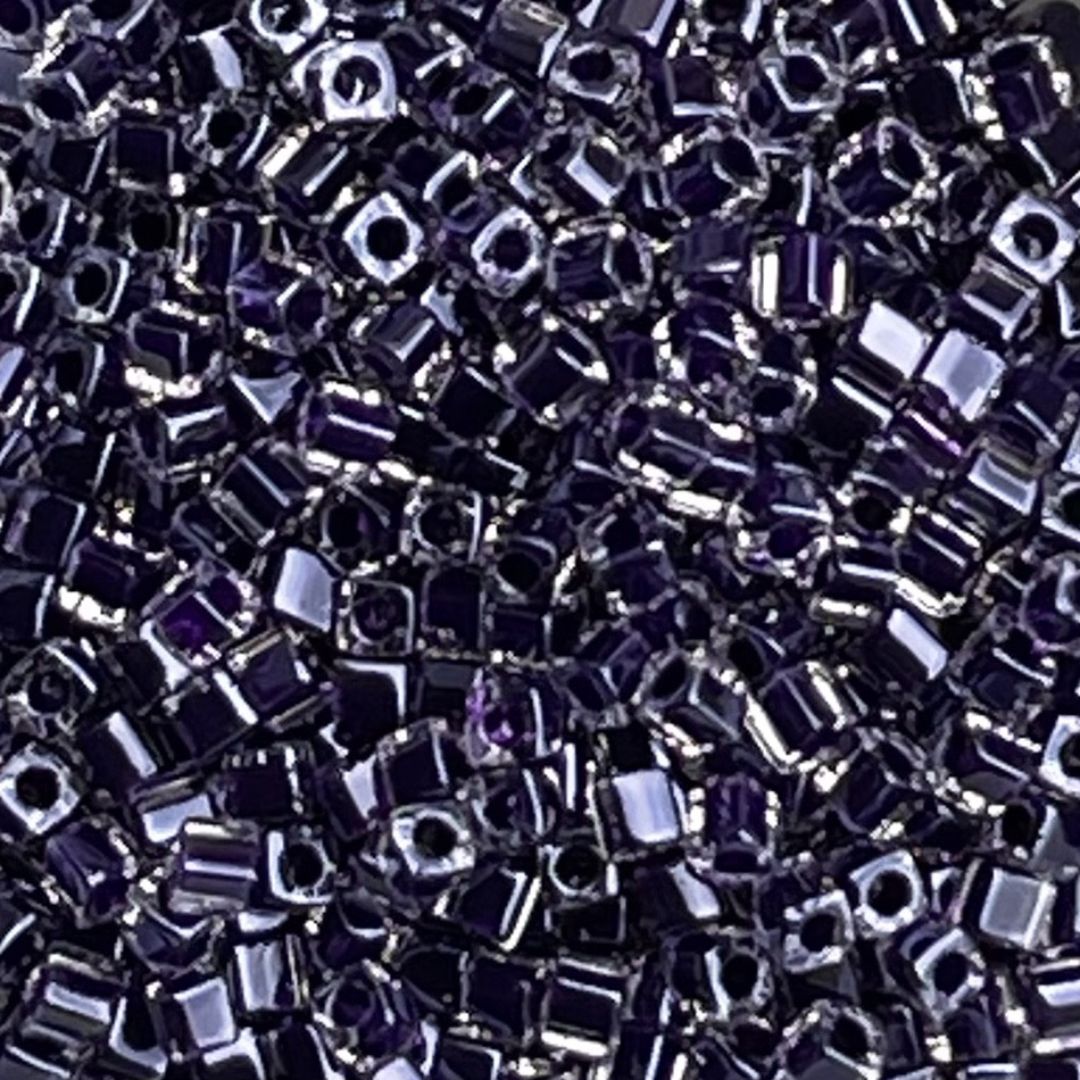 Square Lined Grape - Image 1