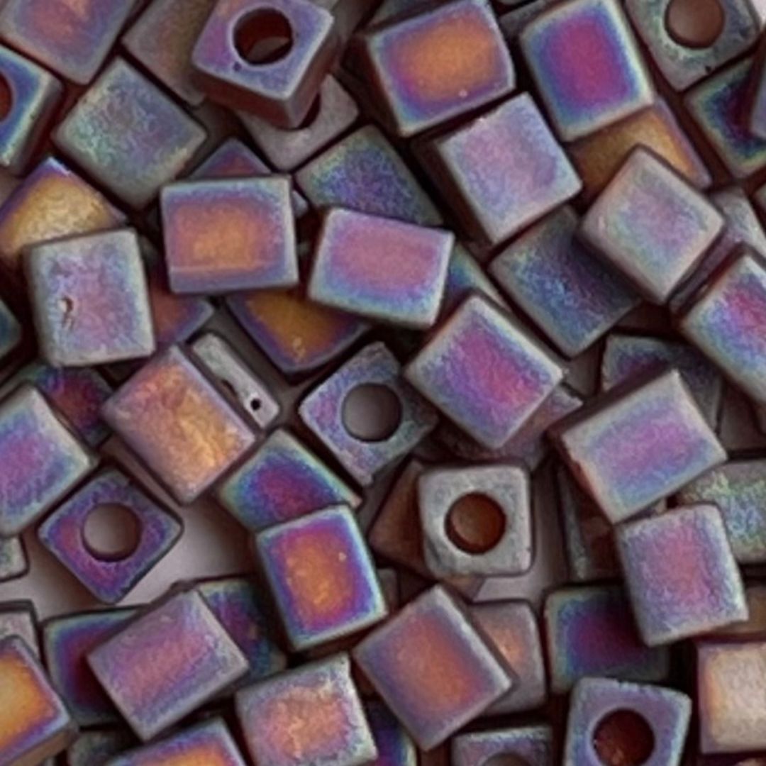 Square 4mm Transparent Frosted Rainbow Dark Amber - Image 1