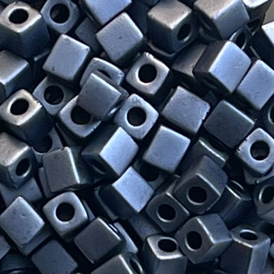 Square 4mm Matte Gunmetal - Image 1