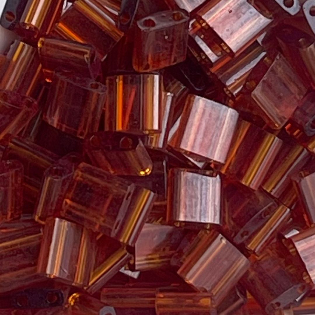 Tila Bead 5mm Transparent Dk Topaz - Image 1