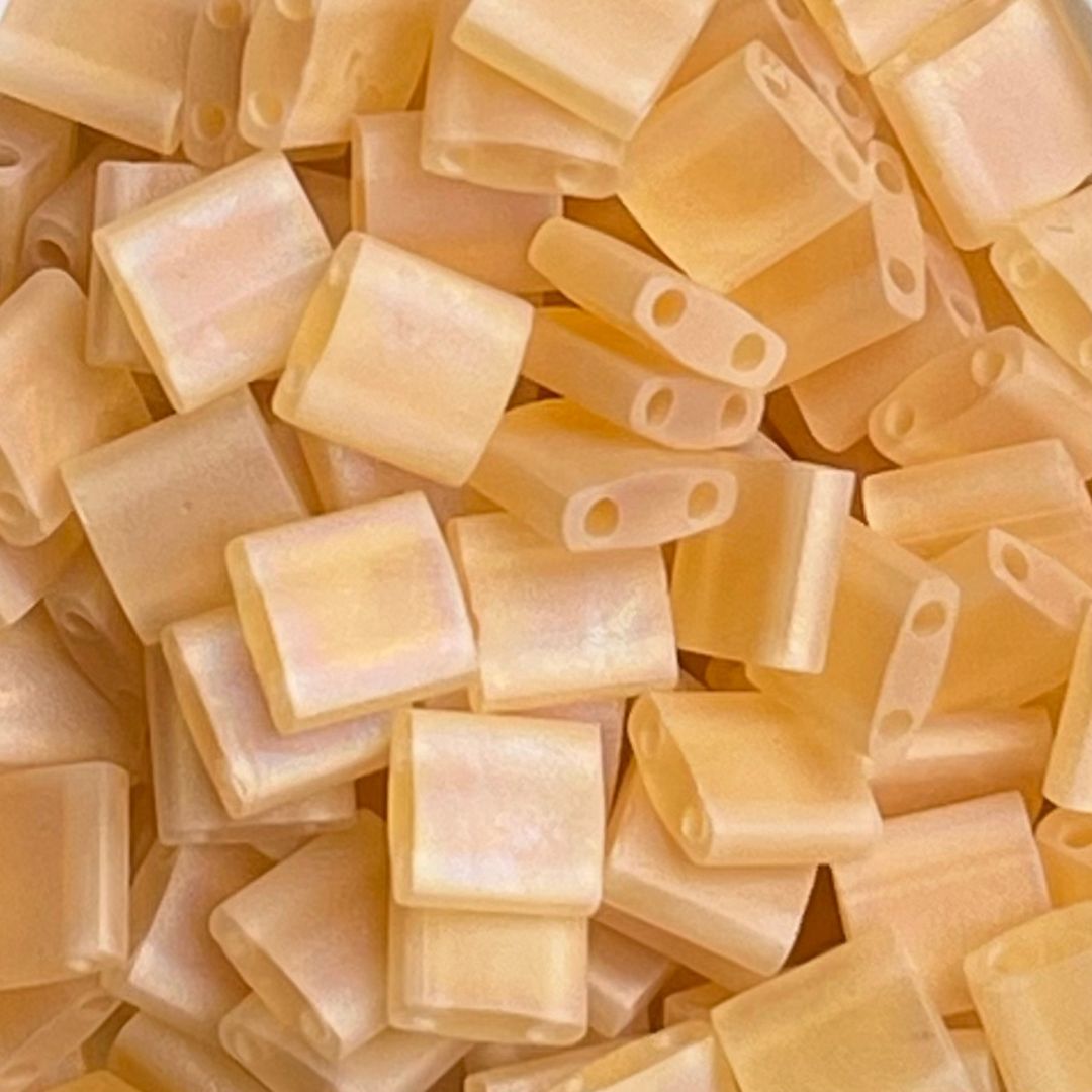 Tila Bead 5mm Matte Transparent Lt Topaz AB - Image 1