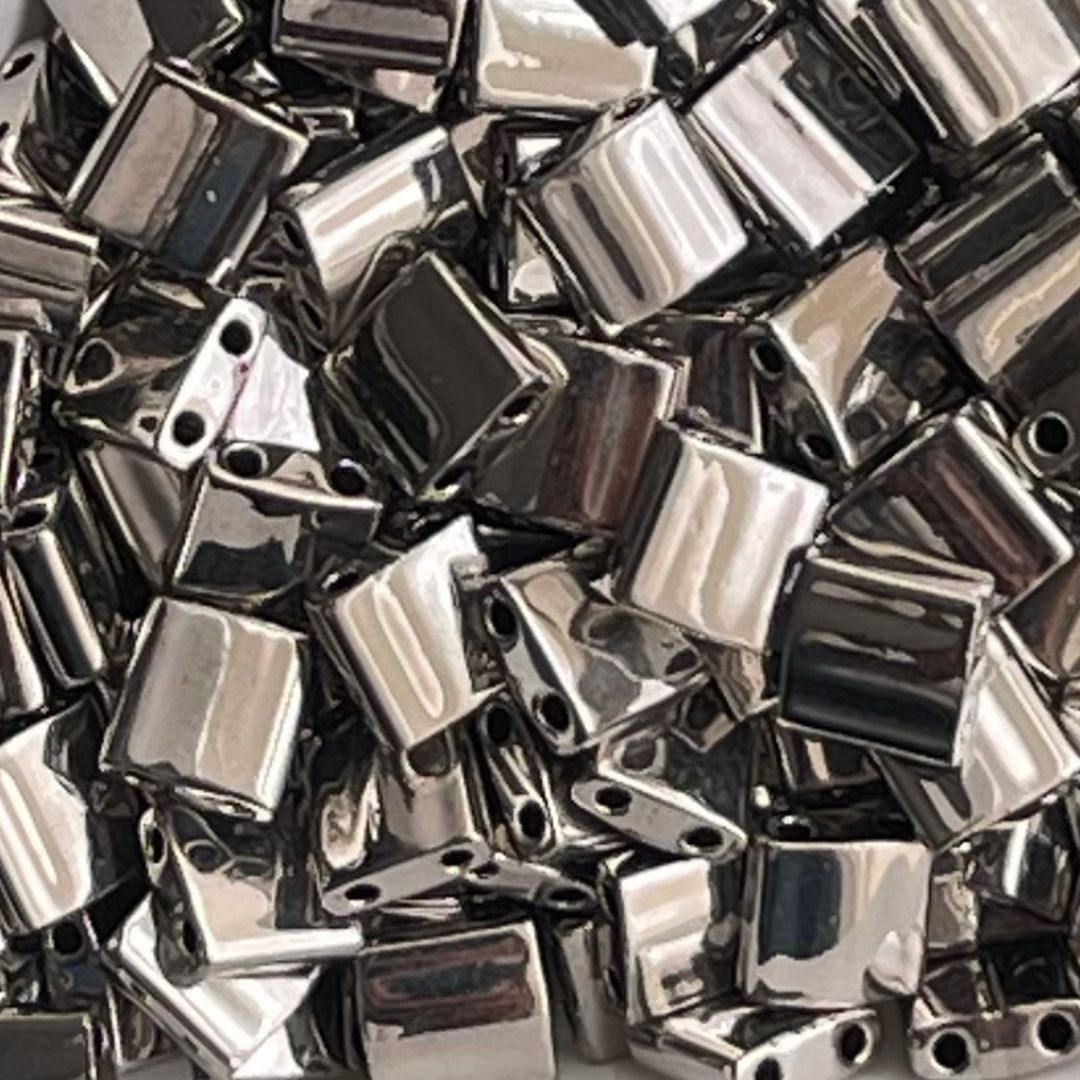 Tila Bead 5mm Palladium Plated - Image 1
