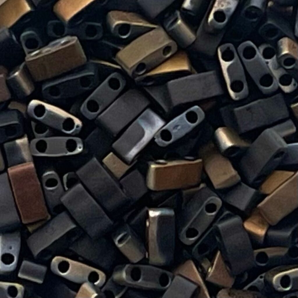 Half Tila Matte Valentinite Vitrail