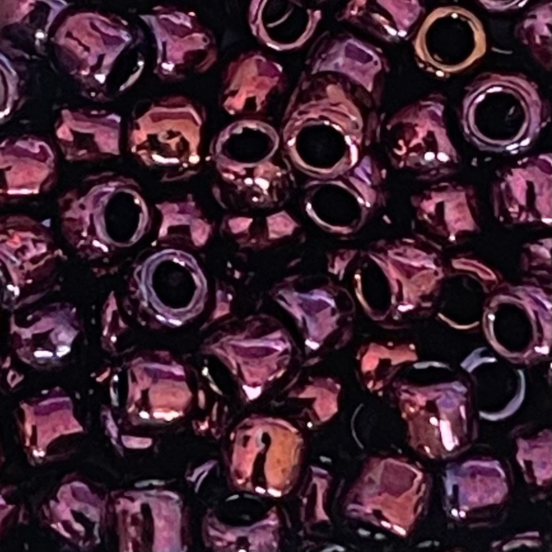 Round #6 Higher Metallic Dk Amethyst - Image 1