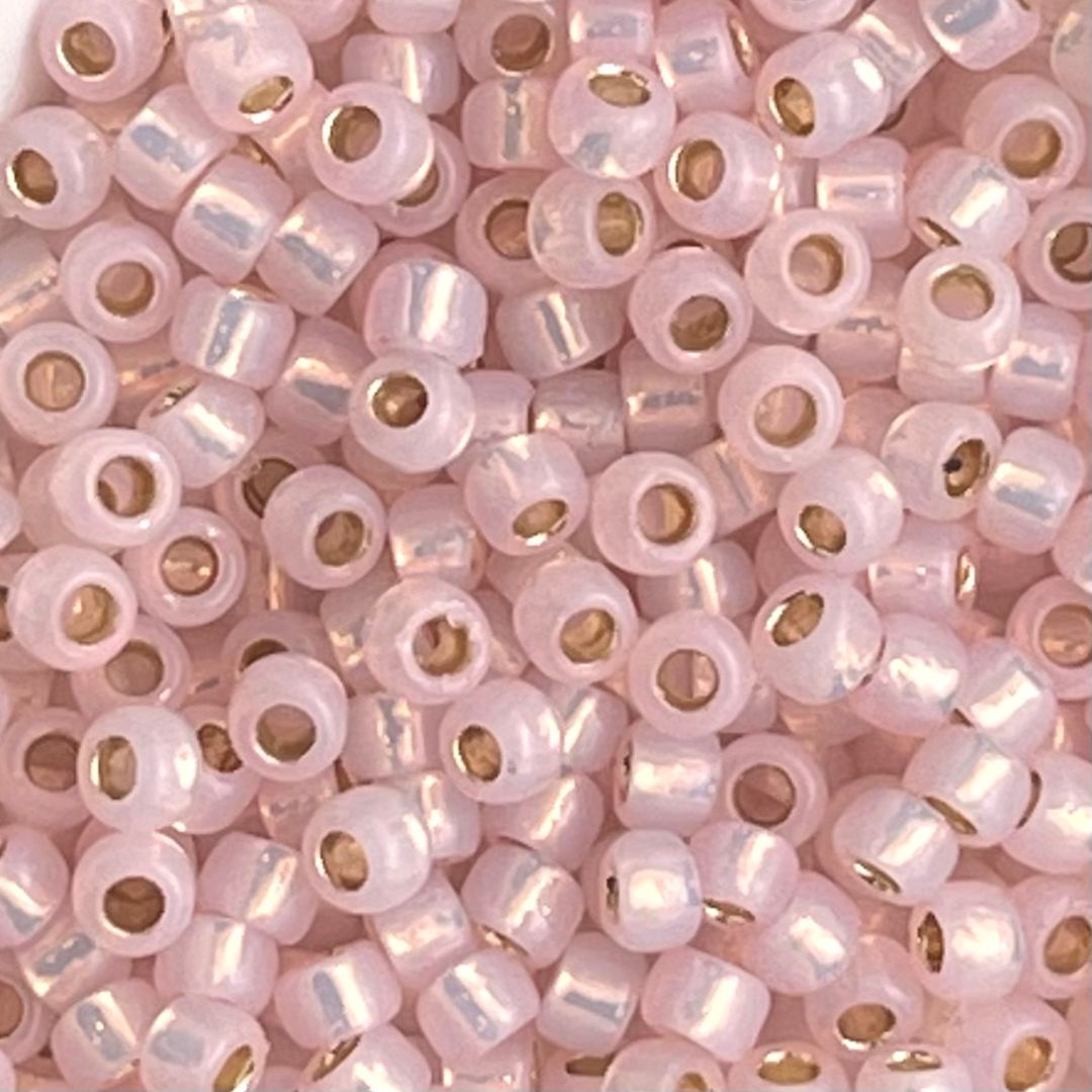 Round #8 PermaFinish SilverLined Milky Soft Pink x 10 grs - Image 1