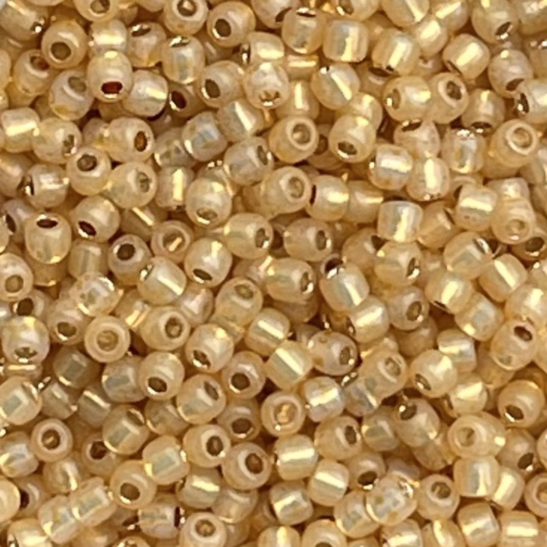 Round #11 SilverLined Milky Lt Topaz - Image 1