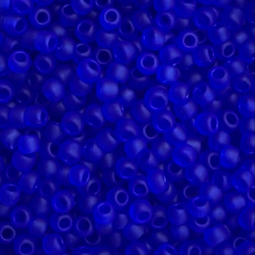 Round #11 Transparent-Frosted Dk Sapphire x 10 grs