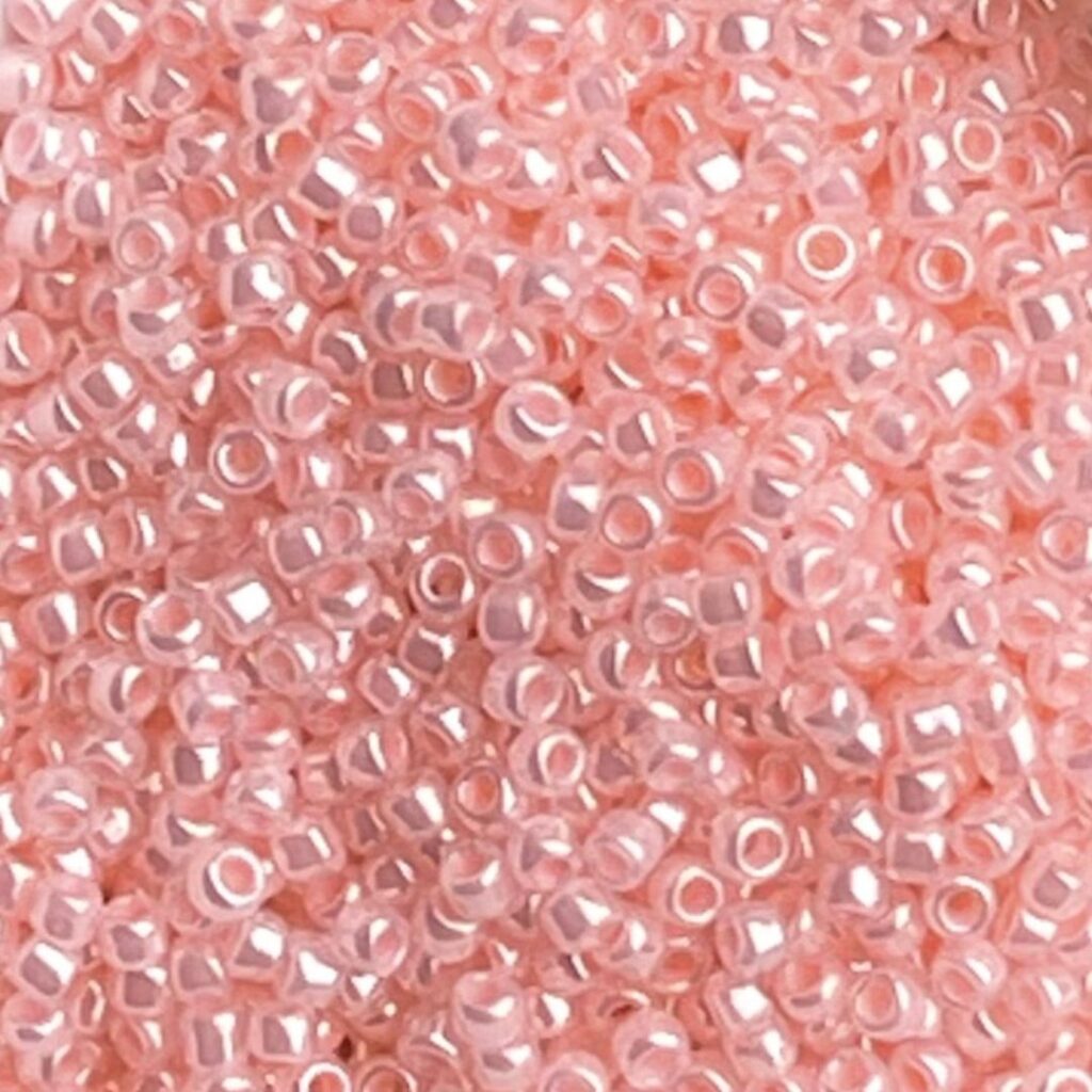 Round #15 Opaque Ceylon Innocent Pink