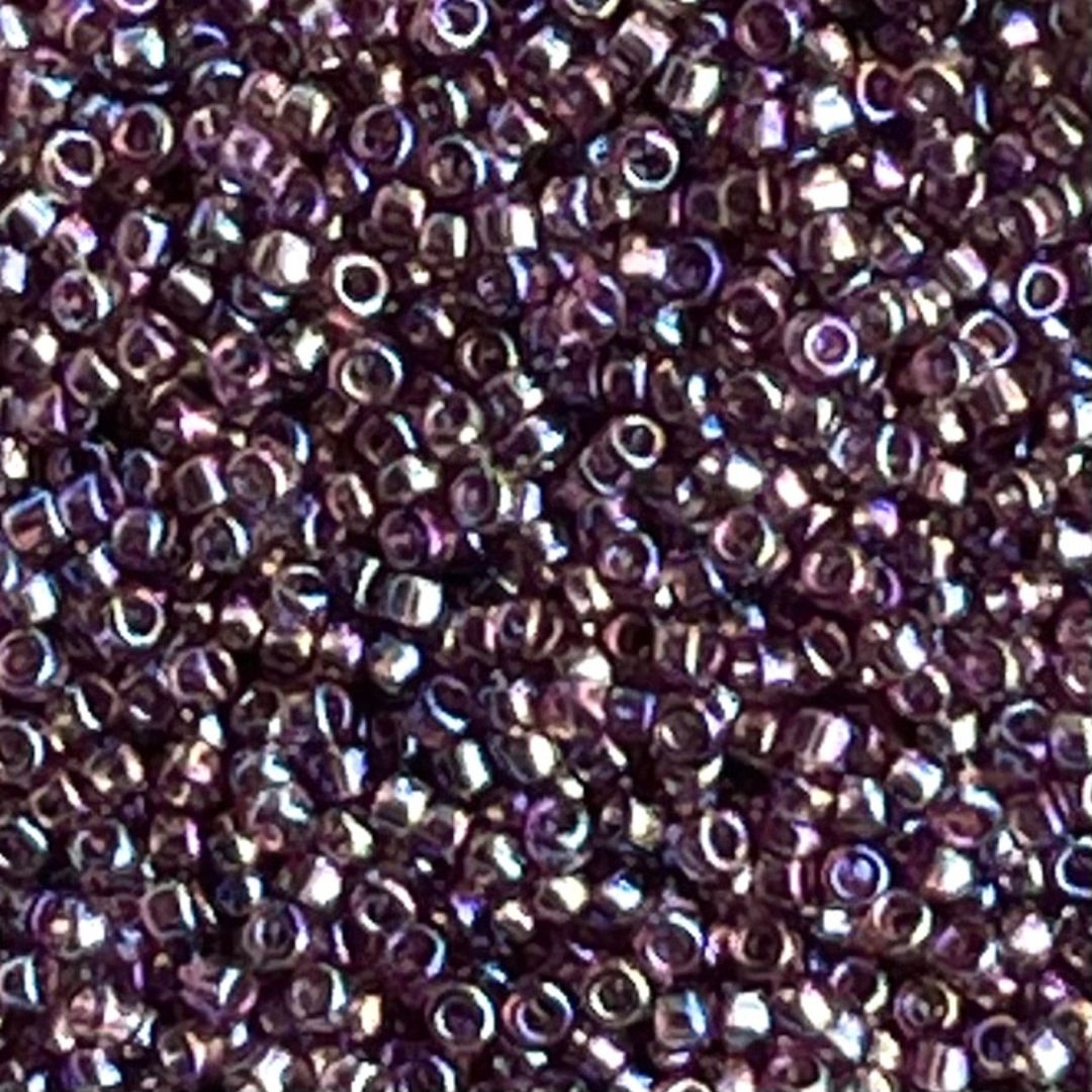 Round #15 Transparent Rainbow Med Amethyst - Image 1