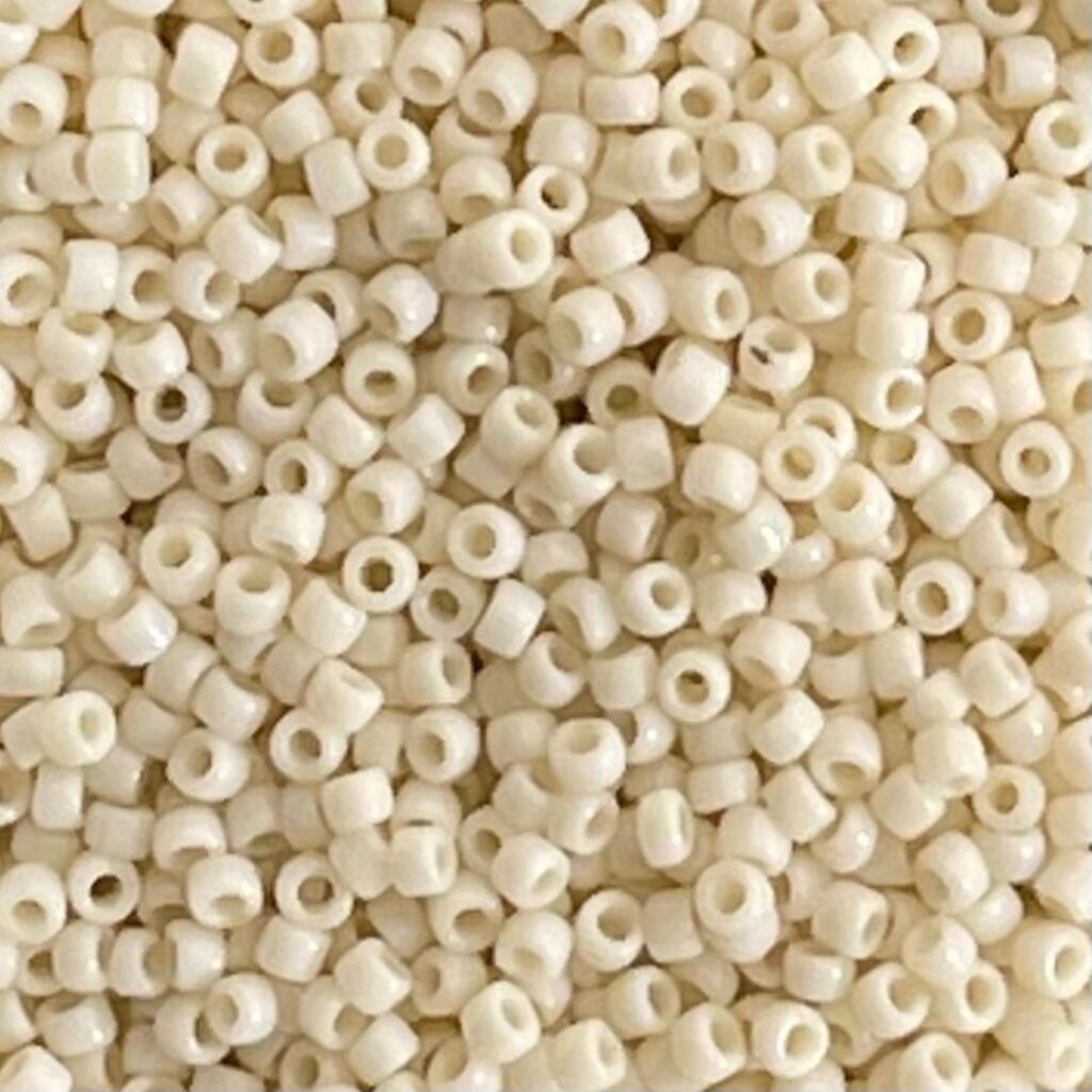 Round #15 Opaque Lt Beige