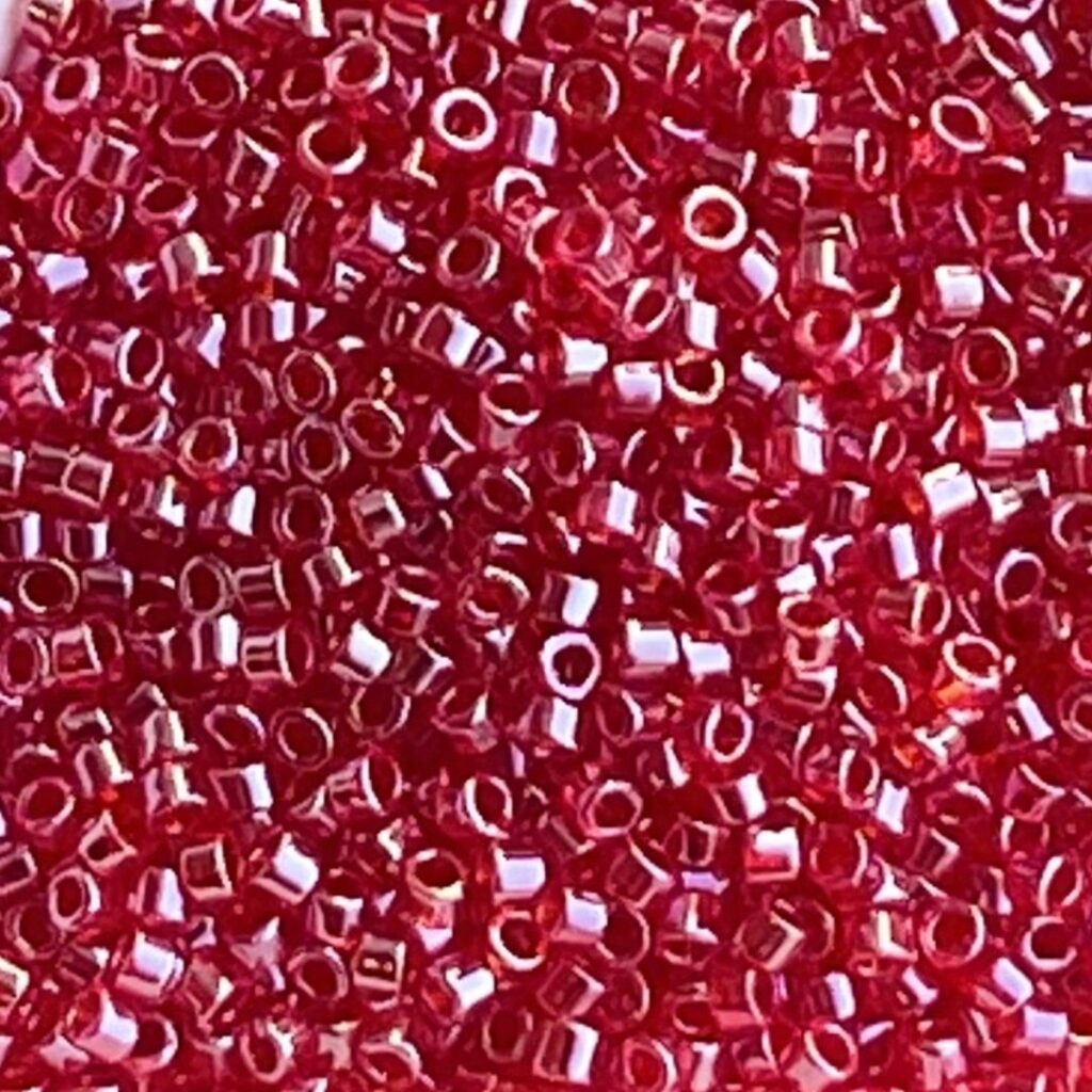 Treasure transparent Siam Ruby Luster x 10 grs