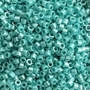 Treasure Opaque Turquoise Luster