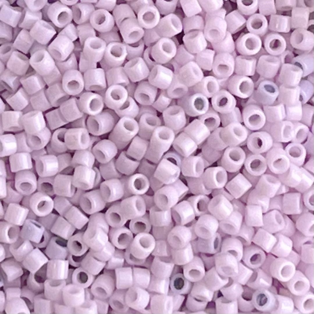 Opaque Lavander Cloud Luster - Image 1