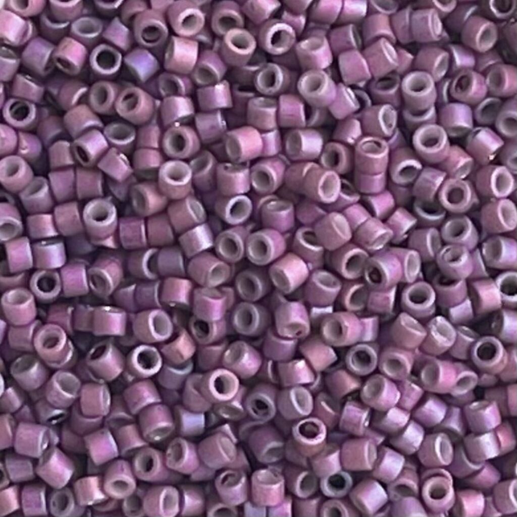 Treasure Opaque Blackberry Rainbow x 10 grs
