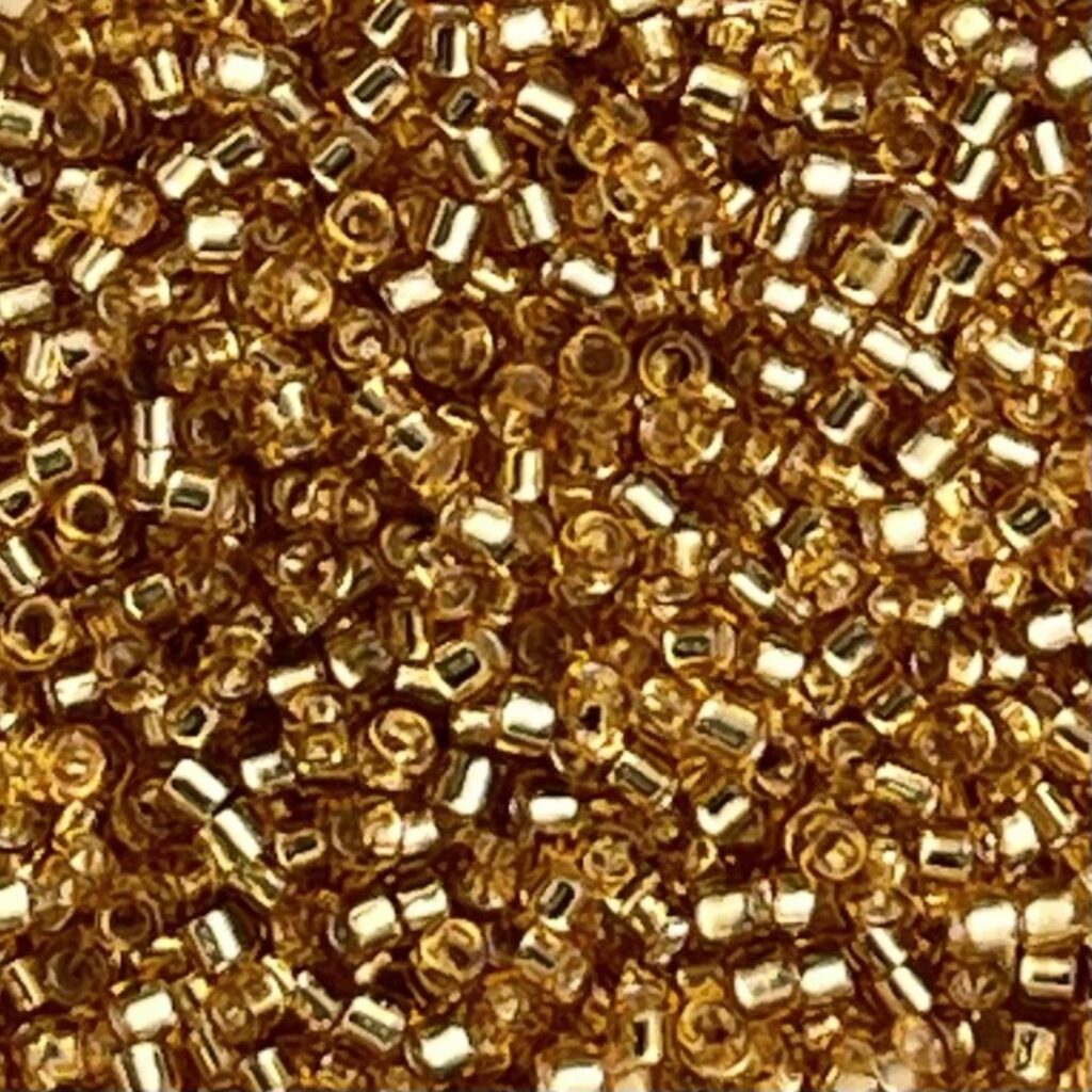 Treasure Silver-Lined Med Topaz