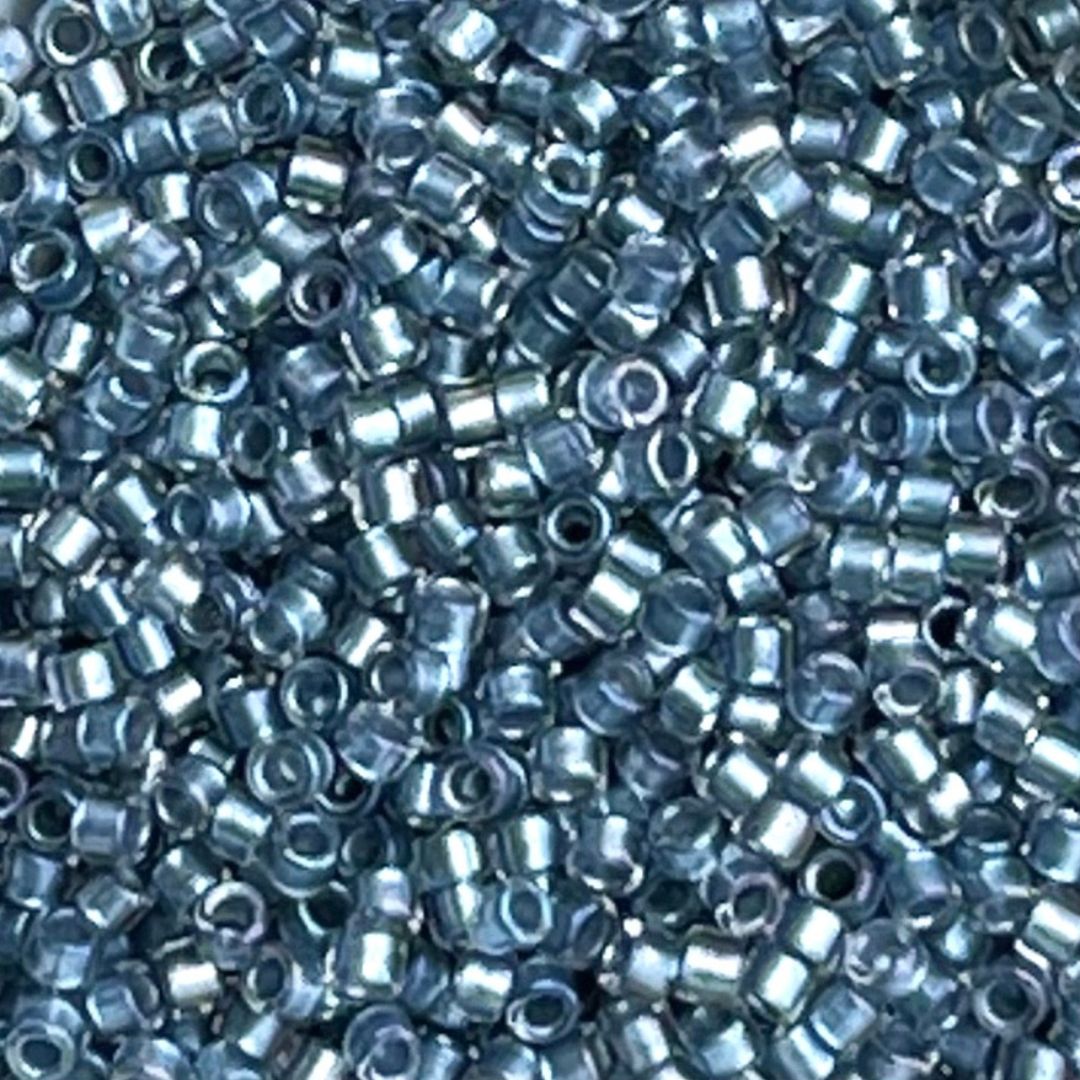 Light Capri-Lined Crystal Luster Rainbow  x 10 GRS - Image 1